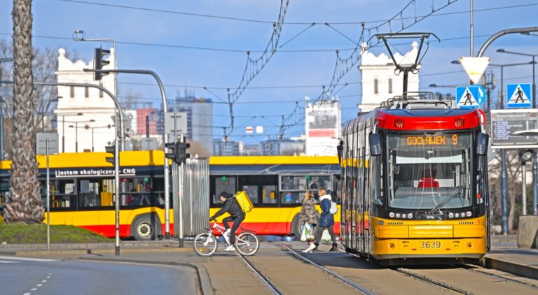 Bus & Trains, PL: Discover Poland’s Beauty Through Its Public Transport Network