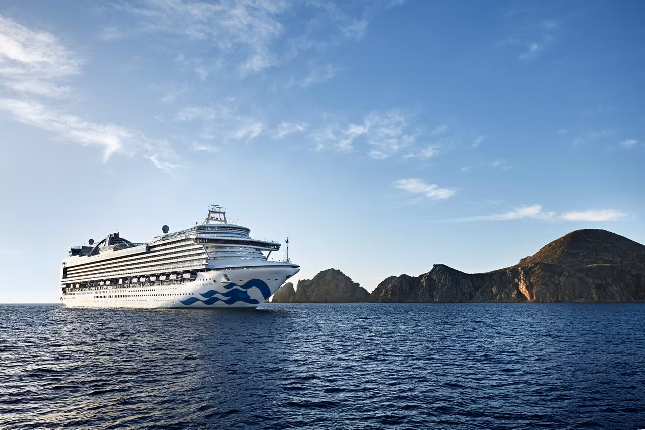 Cruise & Ferry, MX: Sailing Mexico’s Seas, Islands, and Coastal Wonders