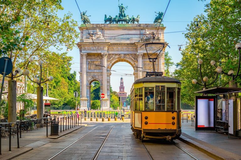 Bus & Trains, IT: The Best Way to Explore Italy’s Cities and Countryside in 2025